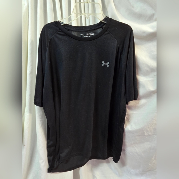 Under Armour Other - Under Armour Men's Black Short Sleeve Tee